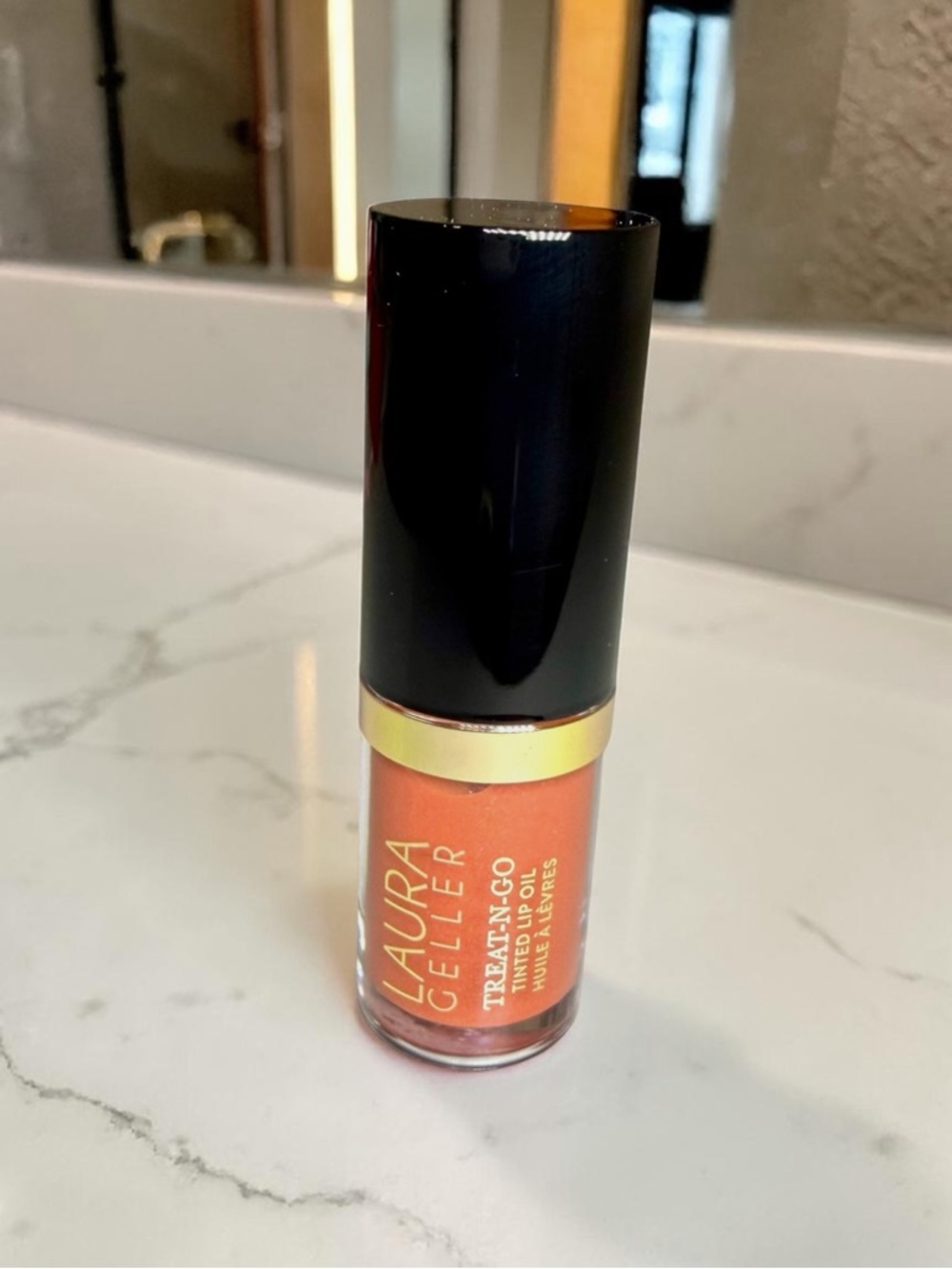 Laura Geller Treat-n-Go Tinted Lip Oil (photo FInish)